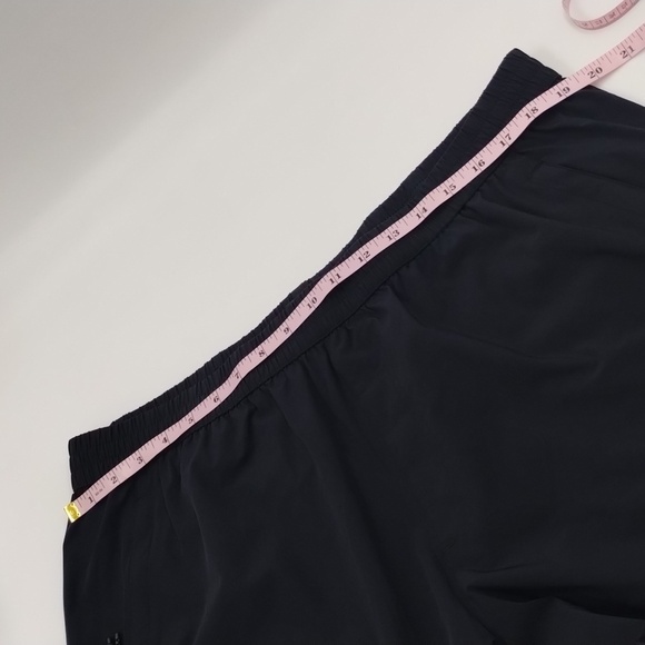 BALEAF black size 2XL shorts, side zip pockets and back pockets - Picture 9 of 10